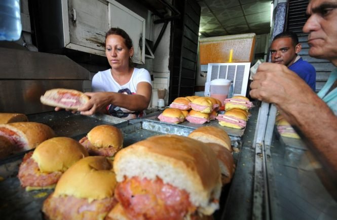 Inspectores extorsionan emprendedores en Guanabacoa