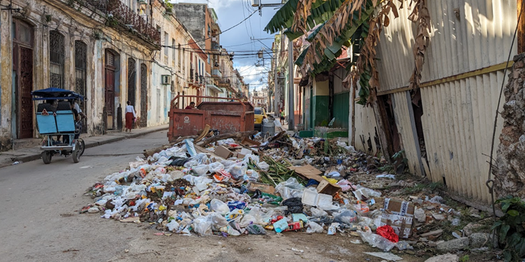 Gas, basura y apagones hunden a La Habana