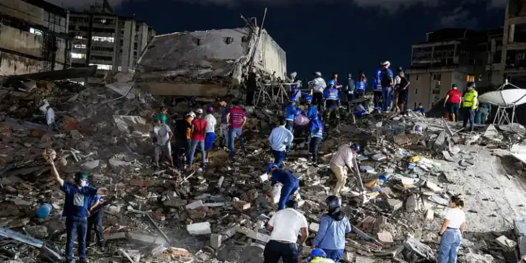 Terremoto de 7.1 golpea Venezuela