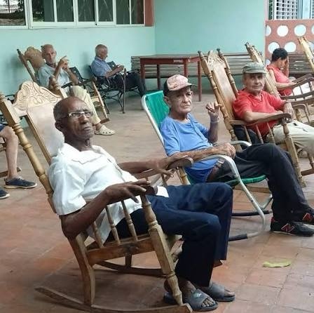Denuncian abandono en hogar de ancianos de Guanabacoa