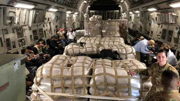 EE. UU. envía ayuda militar humanitaria a Venezuela
