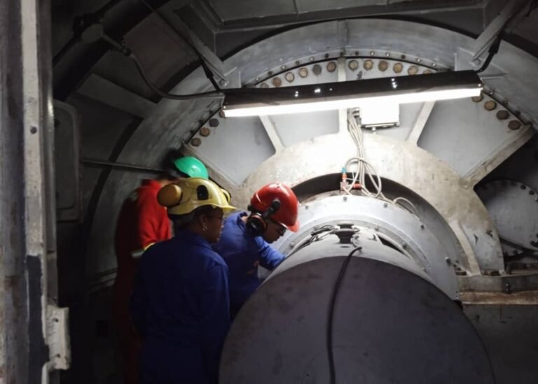 Cuba centraliza más de 2.000 empresas estatales en un nuevo instituto