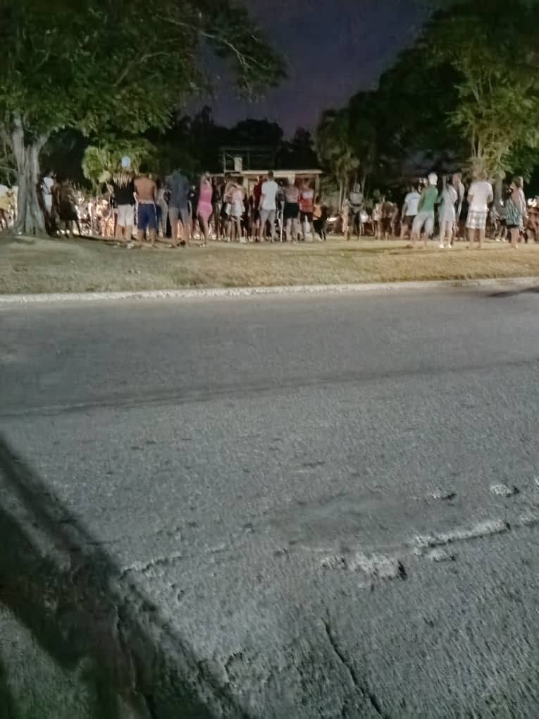 Jaimanitas protesta por apagones y crisis en Cuba